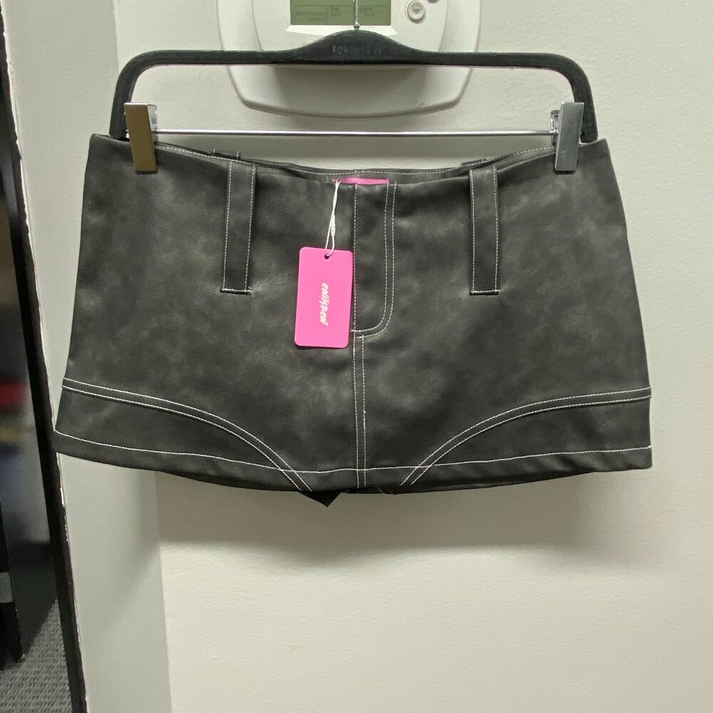 New! Edikted Black Washed Faux Leather Mini Skort Size M